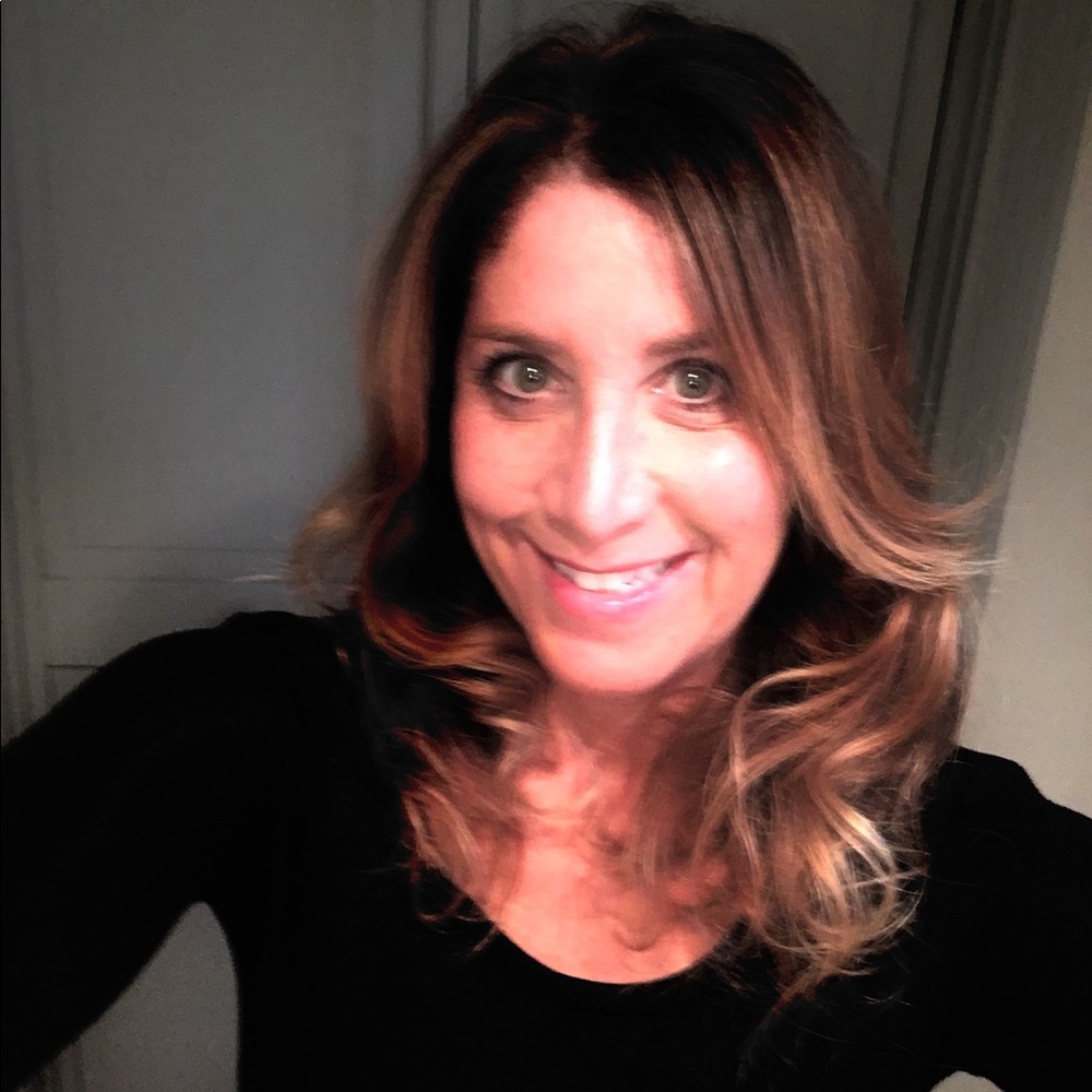 Meet your Posher, Melissa